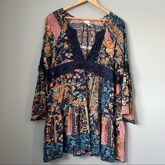 JAASE Boho v-neck crochet hippie shirt size medium - Picture 3 of 8